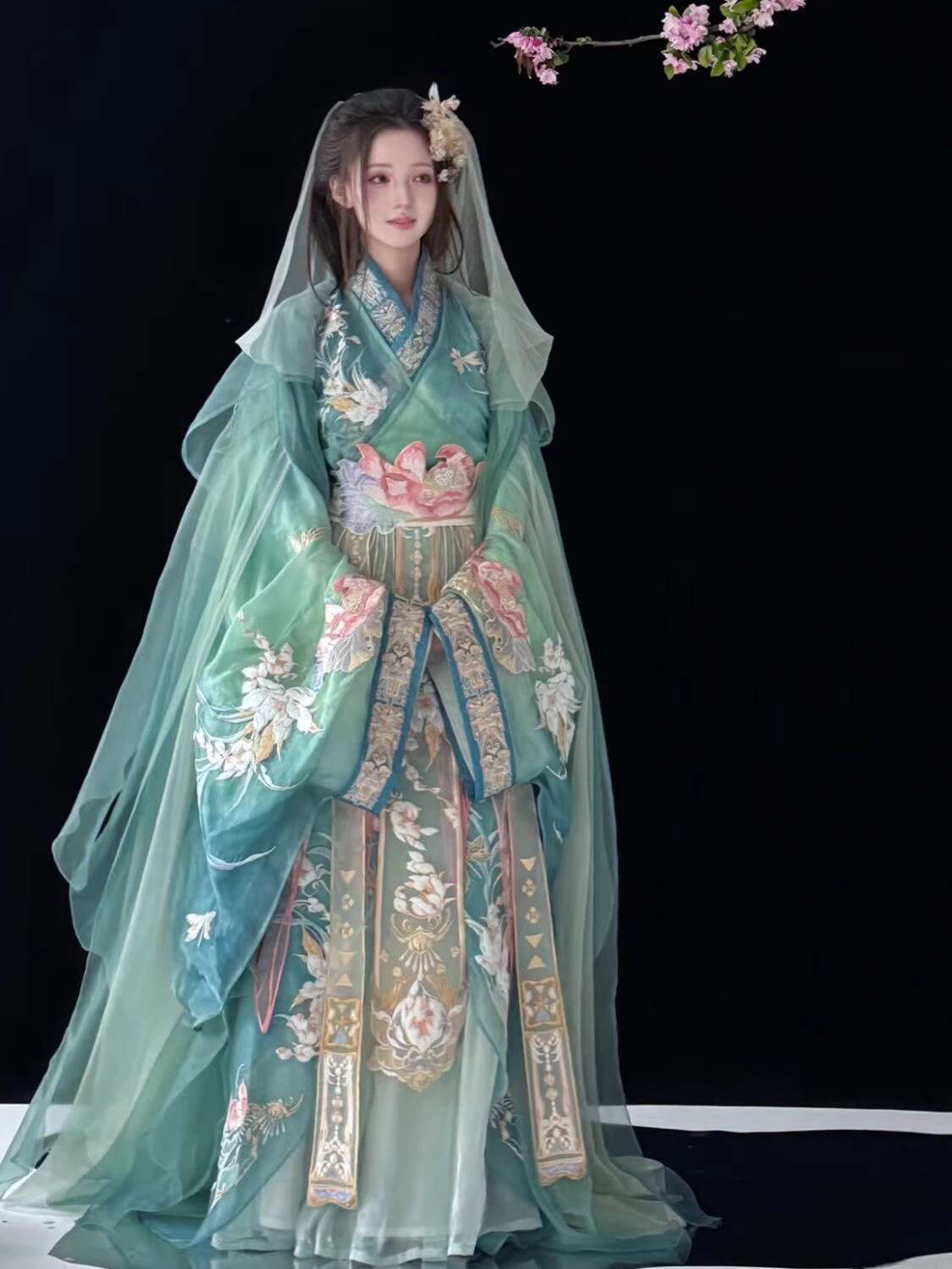 새로운 Fiesta Carnival 할로윈 Cos 코스 - Robe Silk Women 리뷰 및 가격