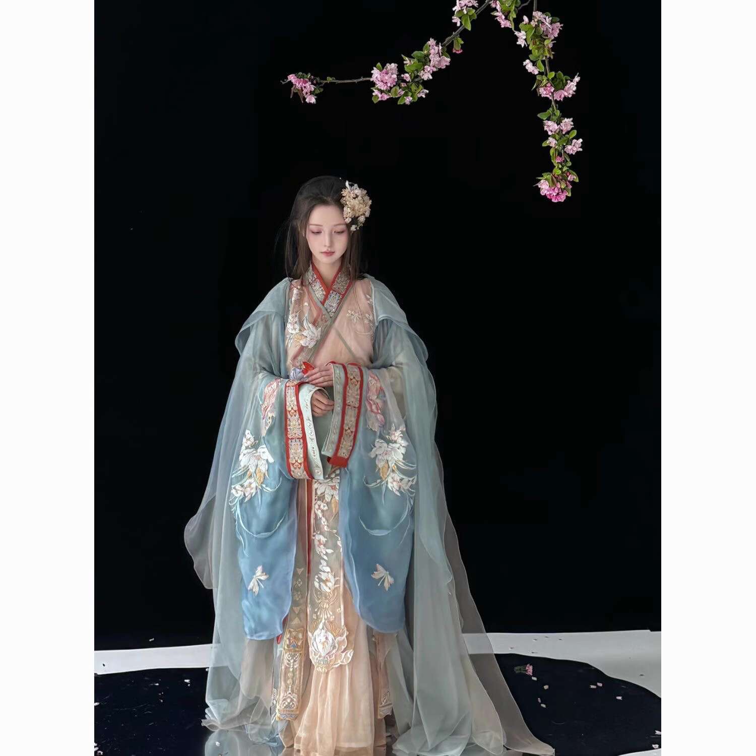 새로운 Fiesta Carnival 할로윈 Cos 코스 - Robe Silk Women 리뷰 및 가격